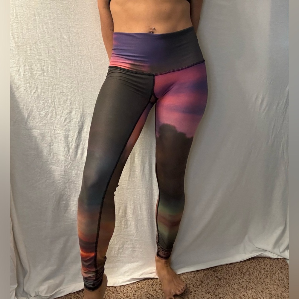 Teeki leggings size small!